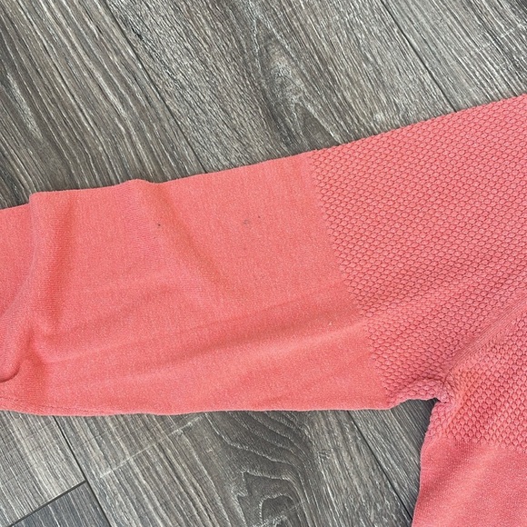 Mens Coral Tommy Bahama Lightweight Sweater - Picture 6 of 6